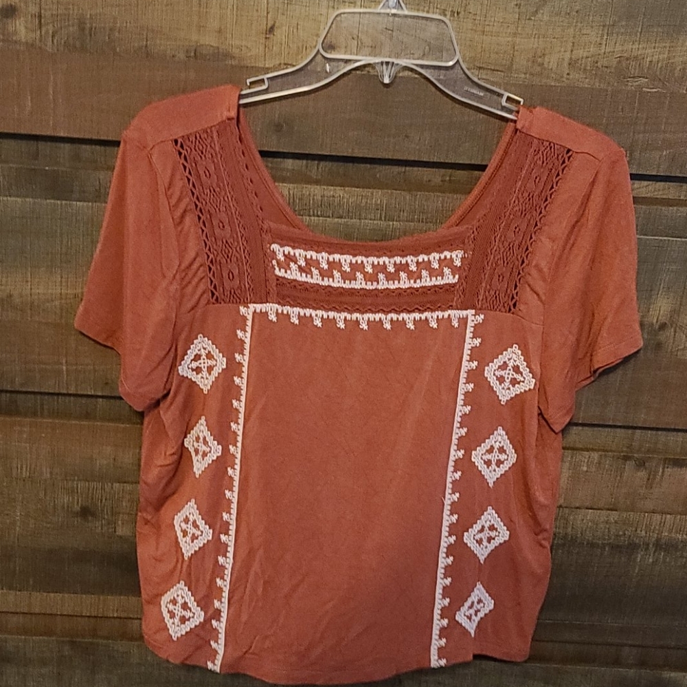 Soft & Sexy tee Cropped